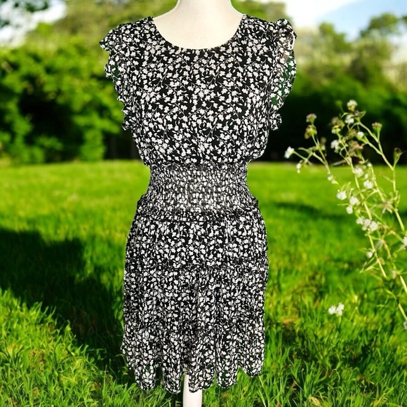 Altar’d State Black & White Floral Print Tiered Ruffle Smocked Waist Mini Dress - Picture 1 of 11